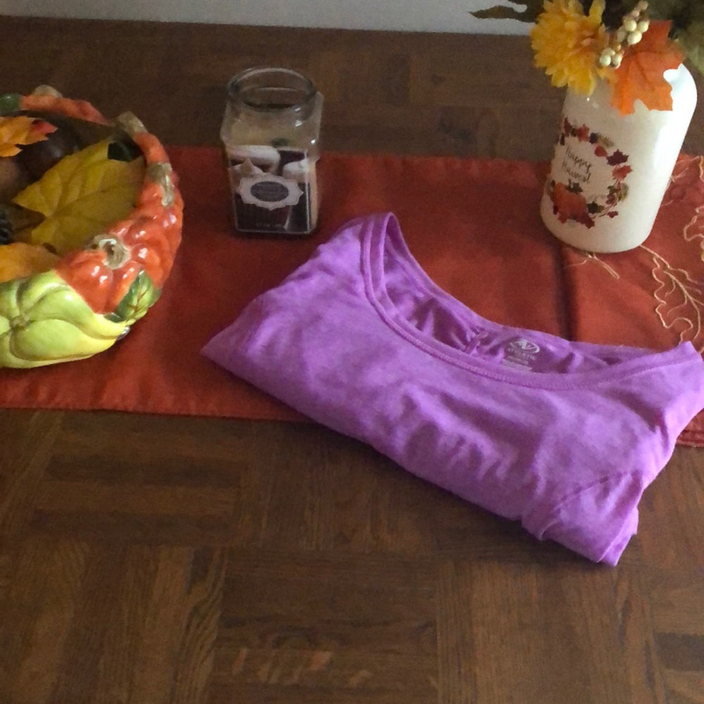 Athletic lady’s top